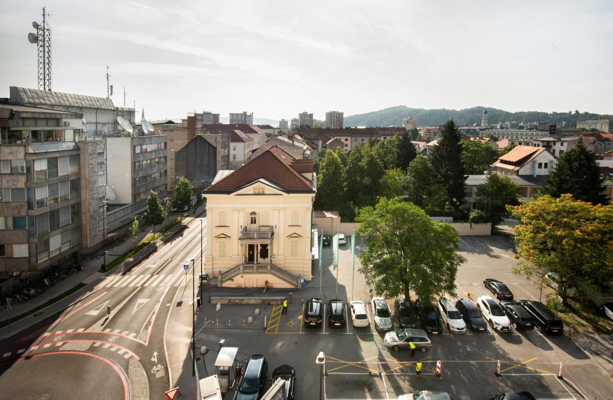 City Hotel Λιουμπλιάνα Εξωτερικό φωτογραφία